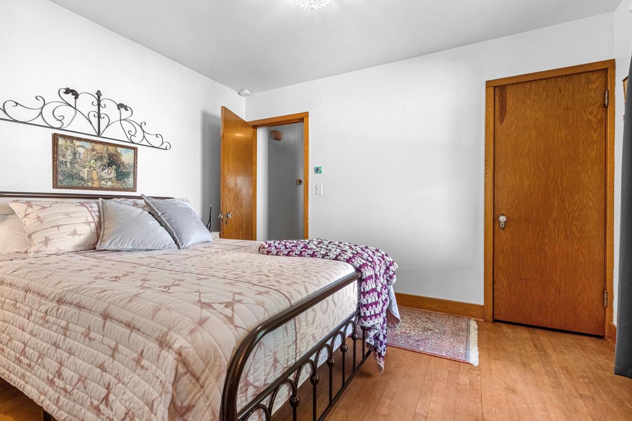 302 RIVER HEIGHTS