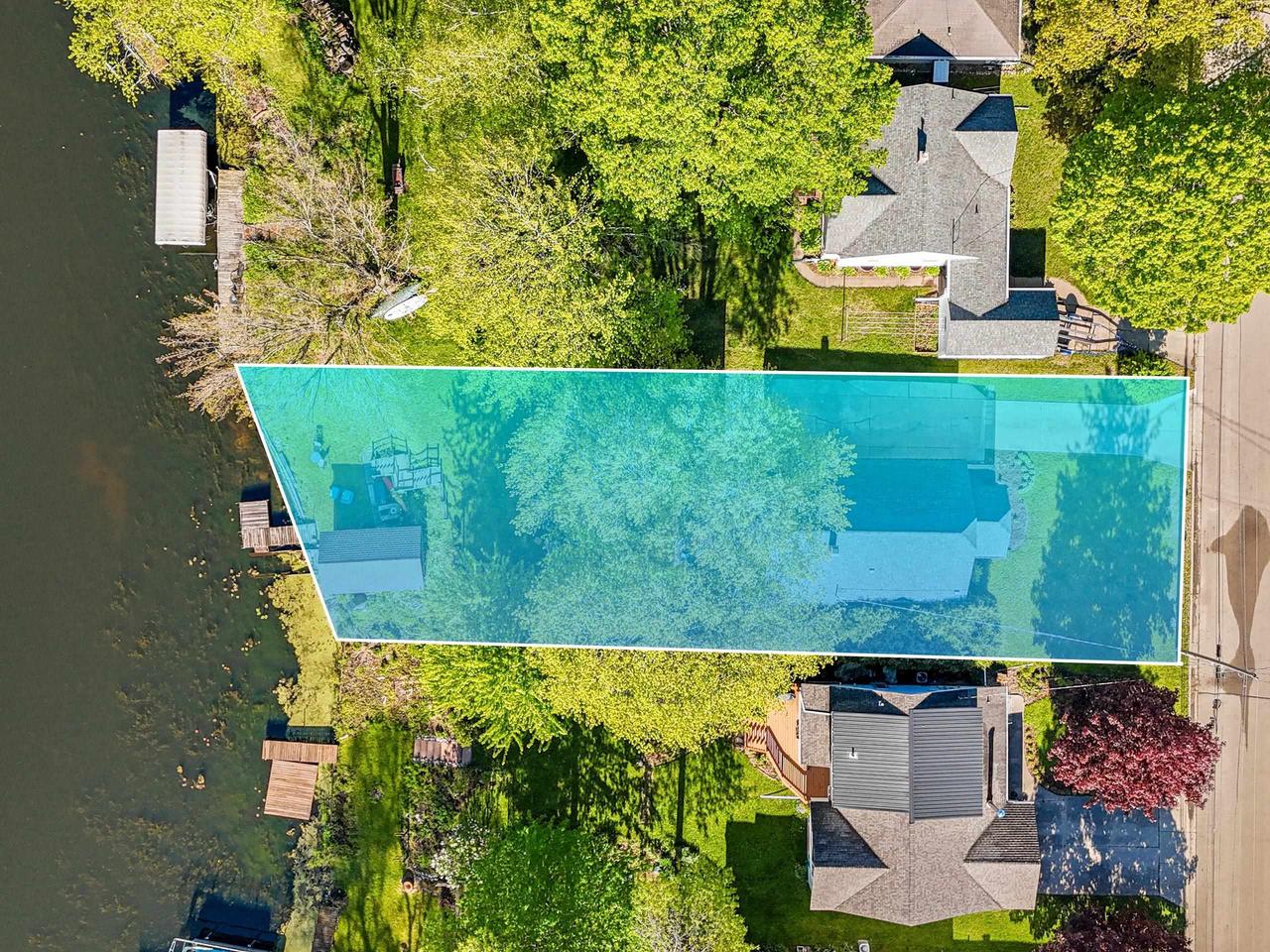 302 RIVER HEIGHTS