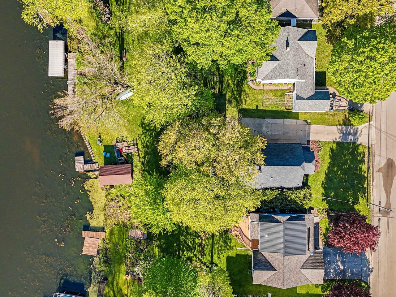 302 RIVER HEIGHTS