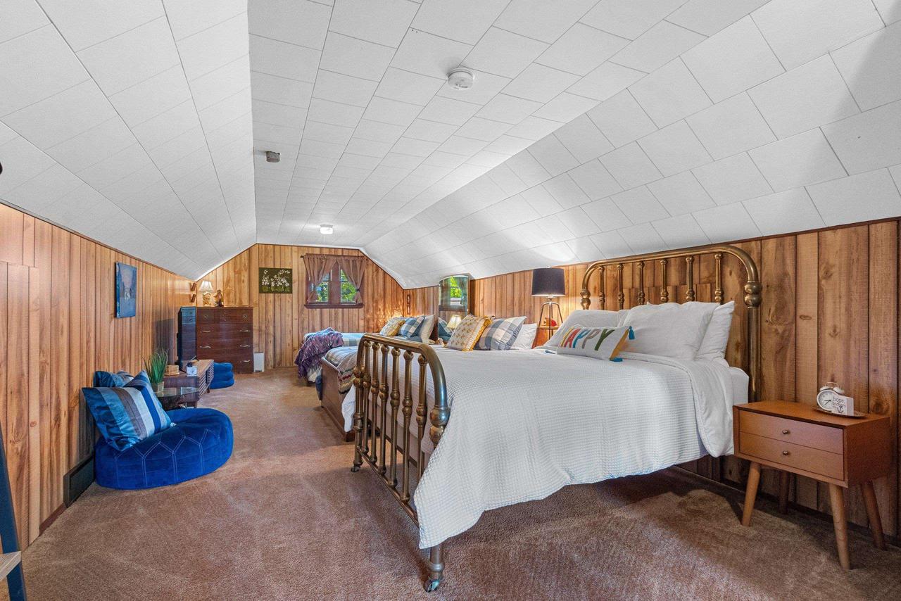 302 RIVER HEIGHTS