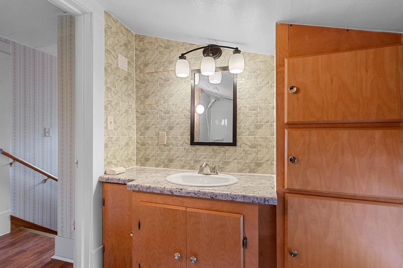 531 North MAIN STREET