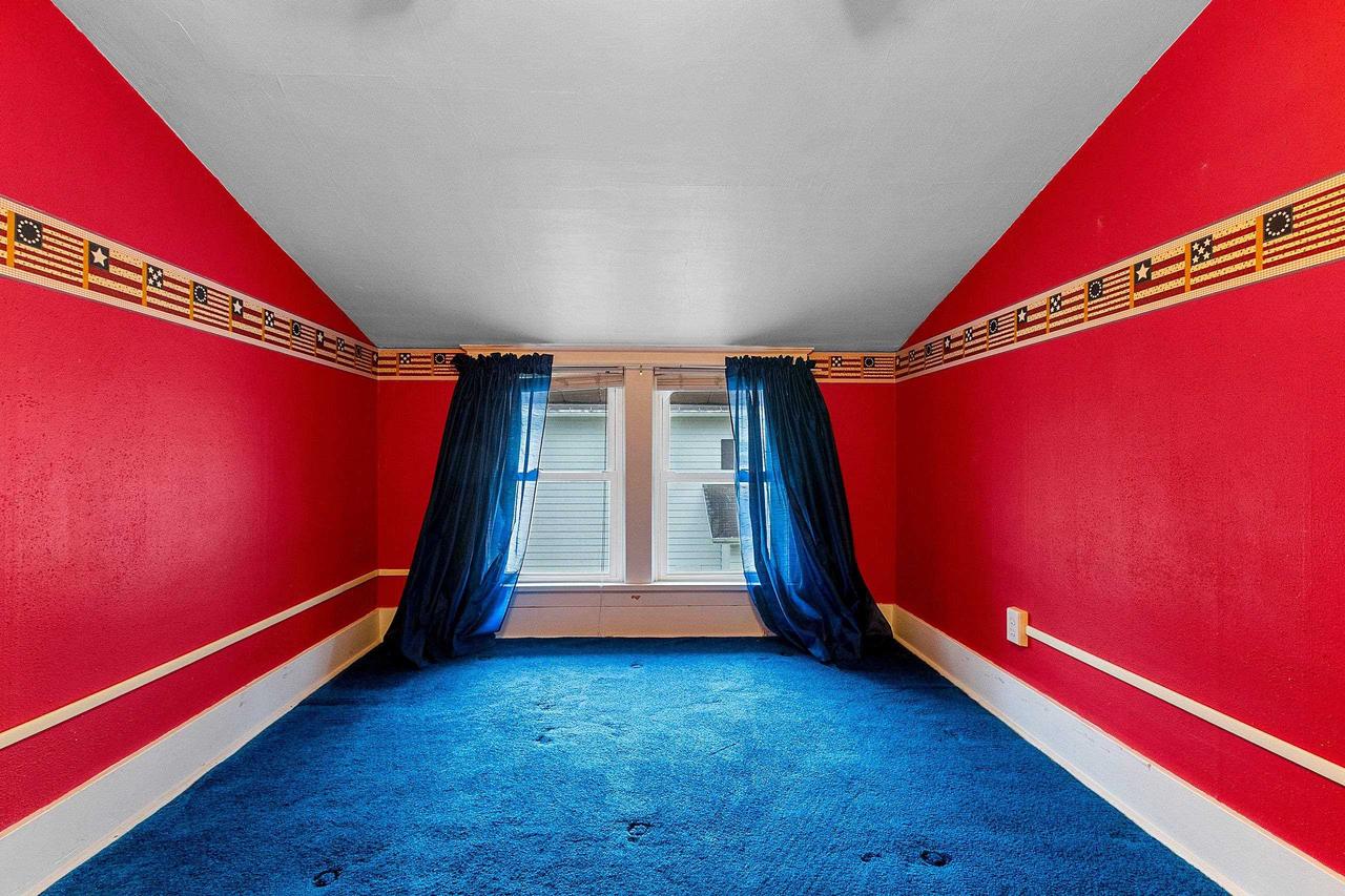 531 North MAIN STREET