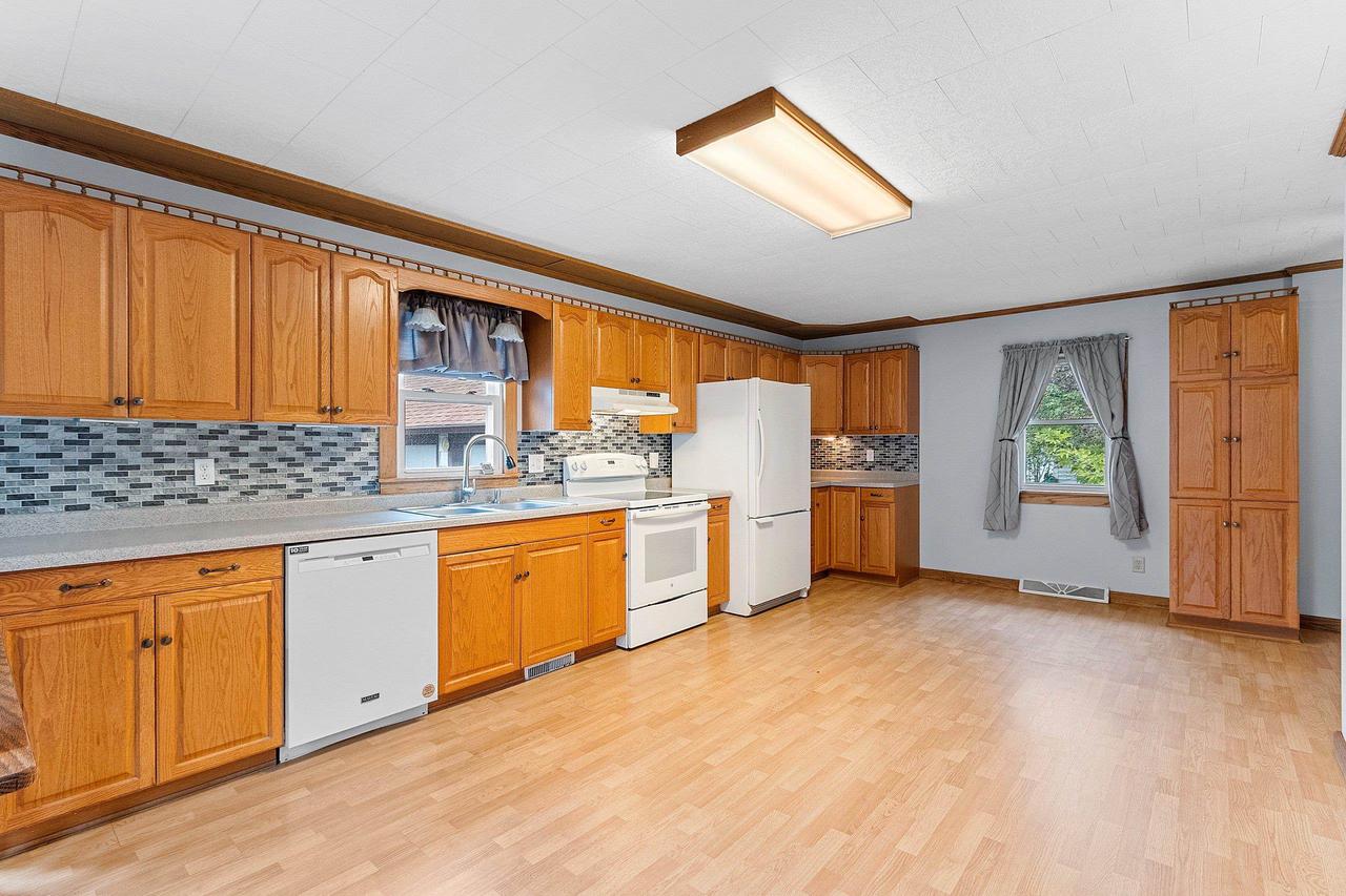 531 North MAIN STREET