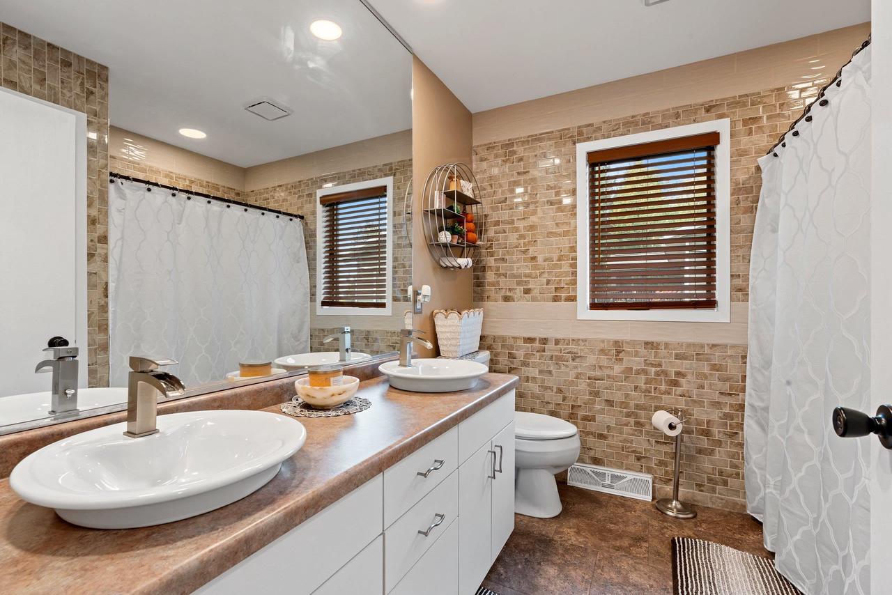 N5938 WOLF RIVER ROAD