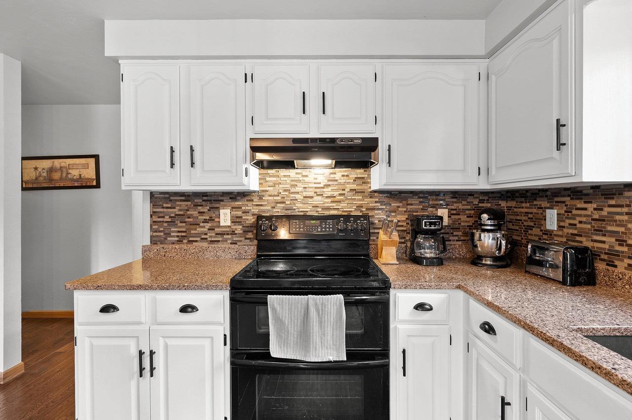 280 RIVER PINE DRIVE