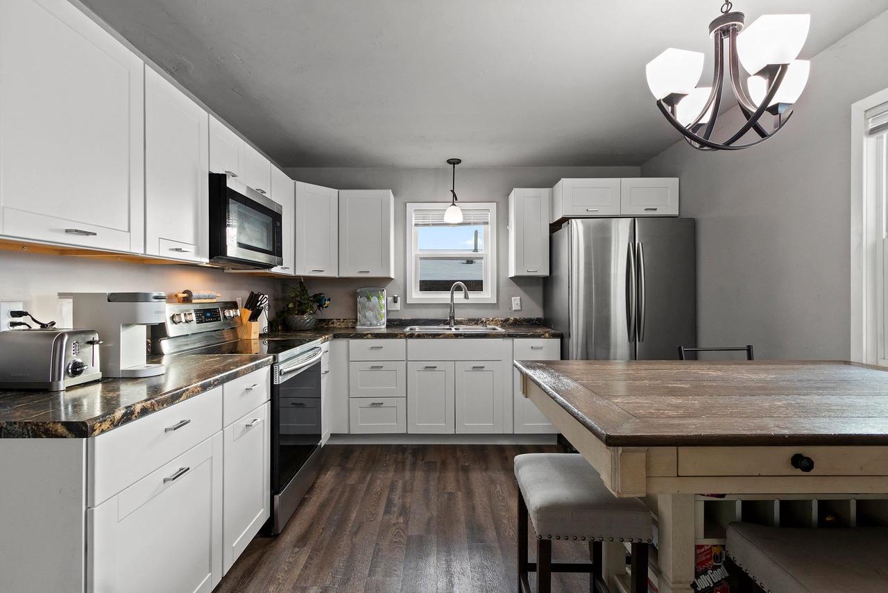 1119 South WEED STREET