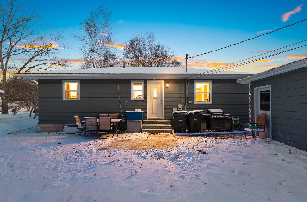 1119 South WEED STREET