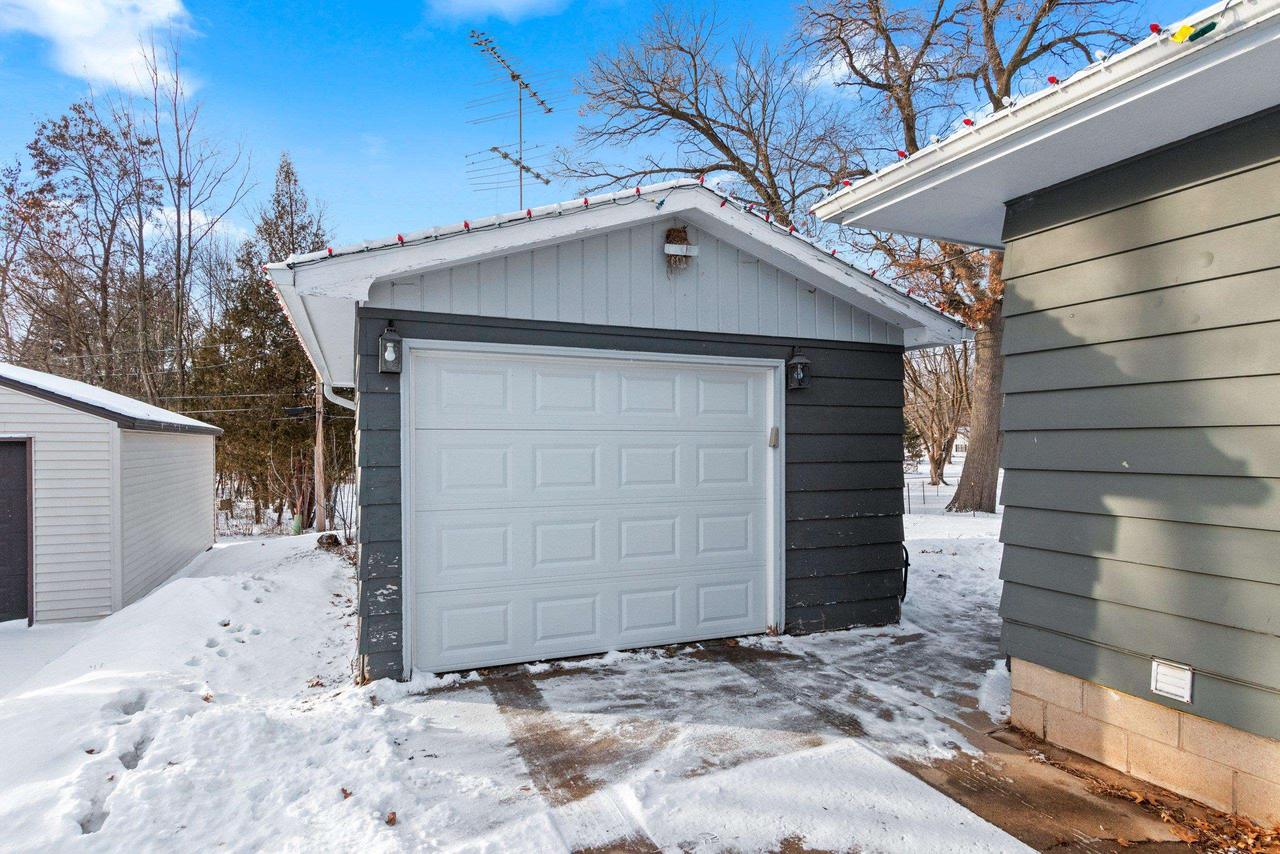 1119 South WEED STREET