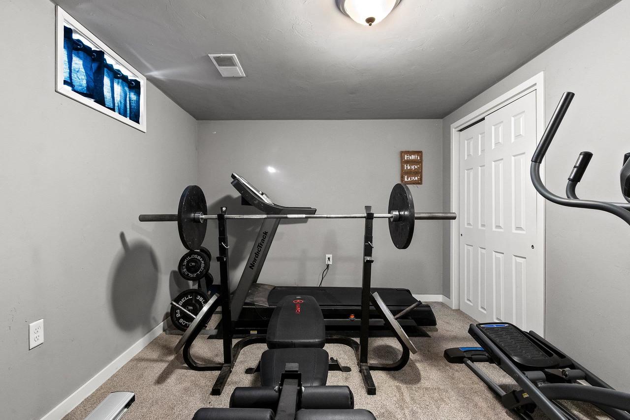 1119 South WEED STREET