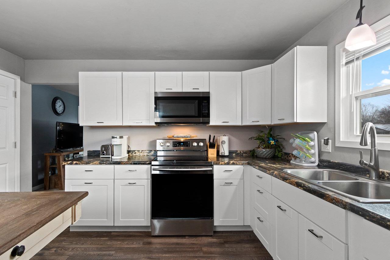 1119 South WEED STREET