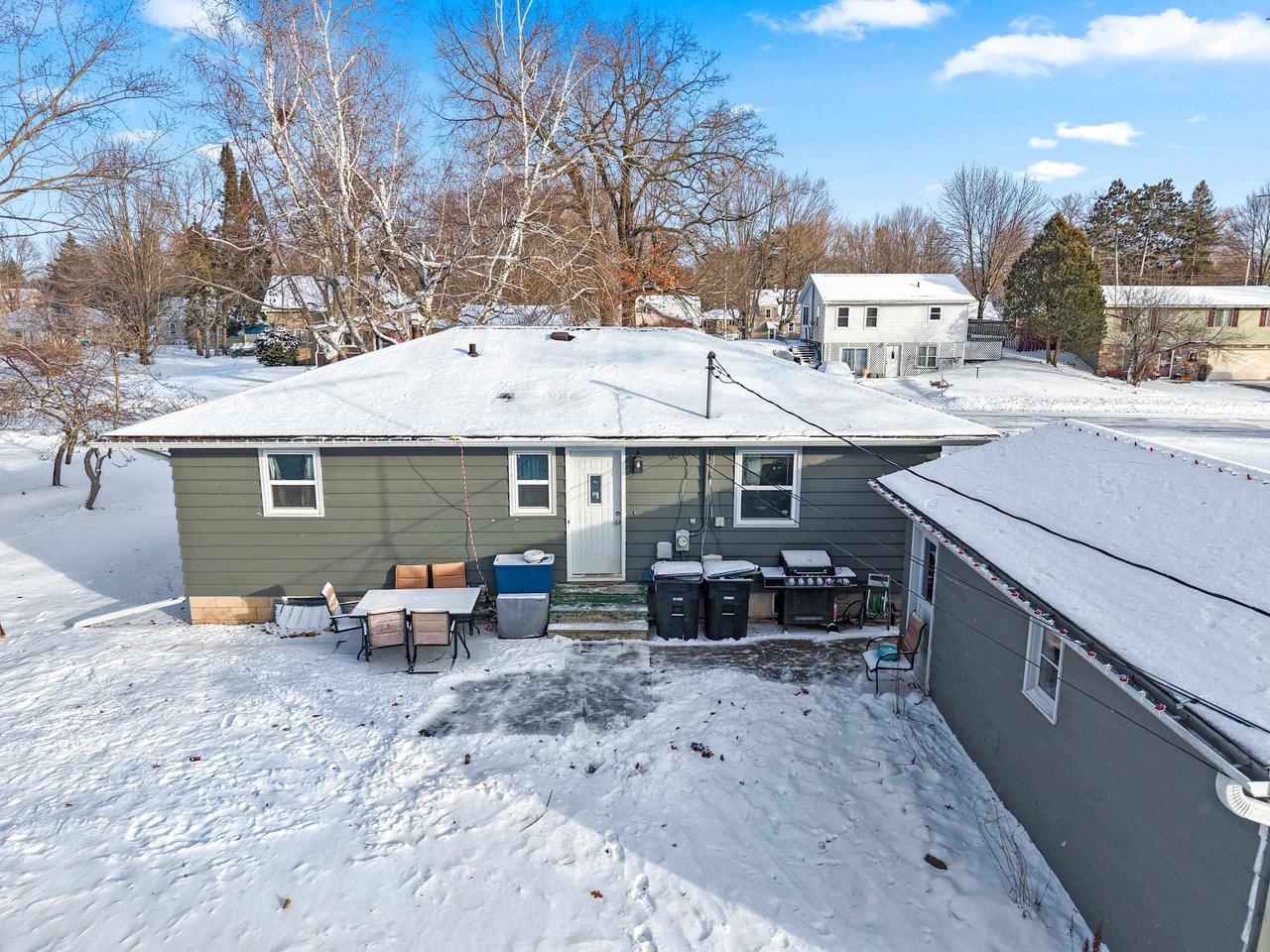 1119 South WEED STREET