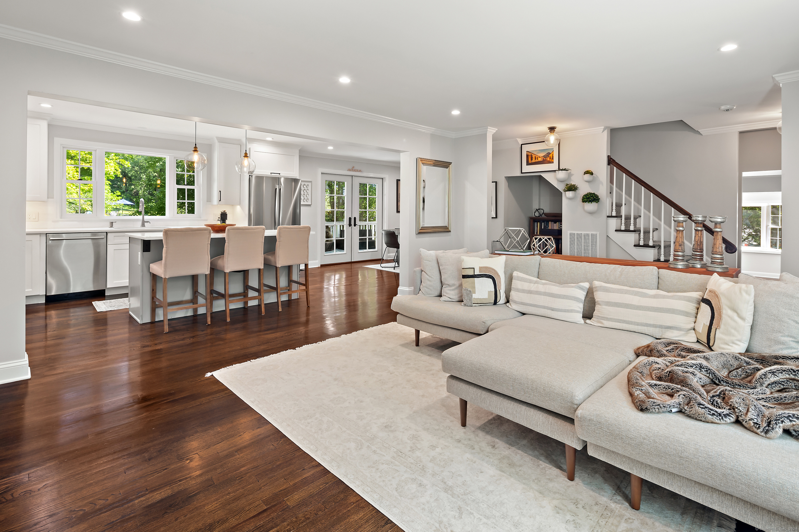 295 Roxbury Road
