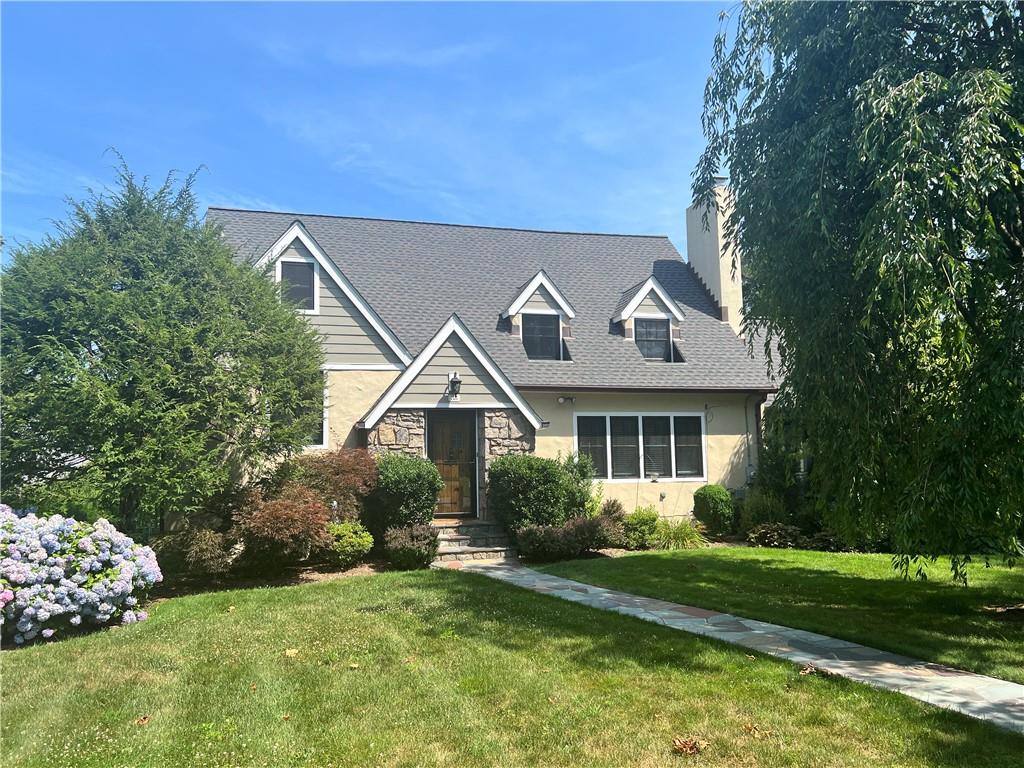 88 Hartsdale Avenue