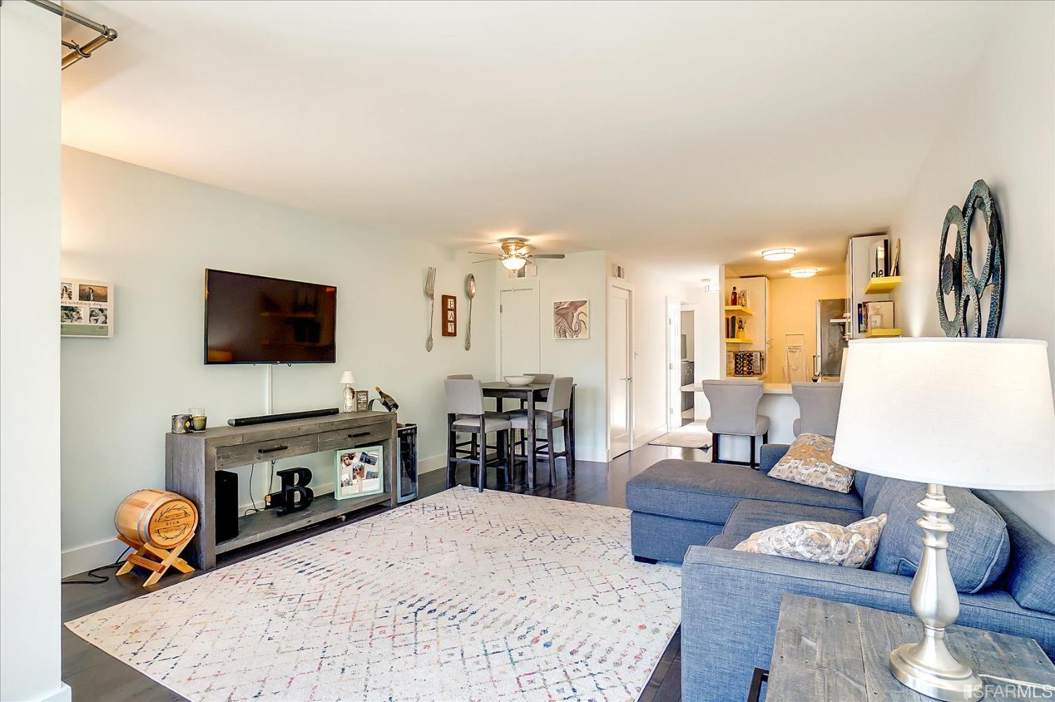 2364 Pacific Avenue Unit: 5
