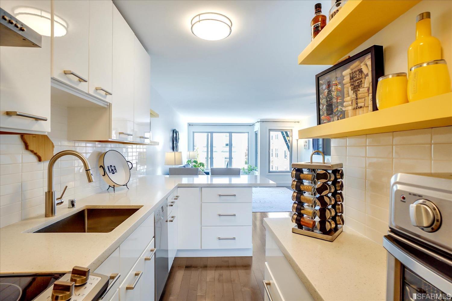 2364 Pacific Avenue Unit: 5
