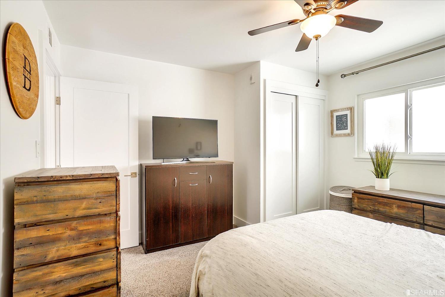 2364 Pacific Avenue Unit: 5