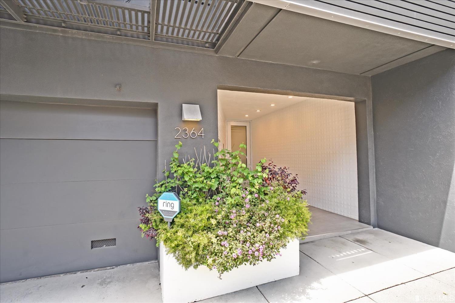 2364 Pacific Avenue Unit: 5