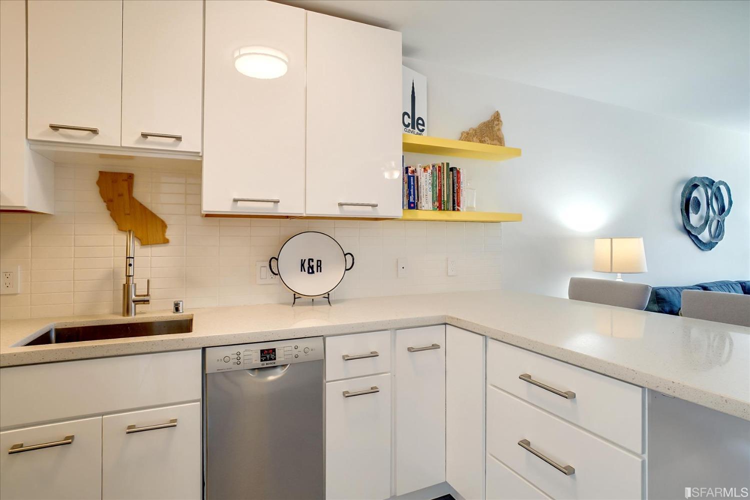 2364 Pacific Avenue Unit: 5
