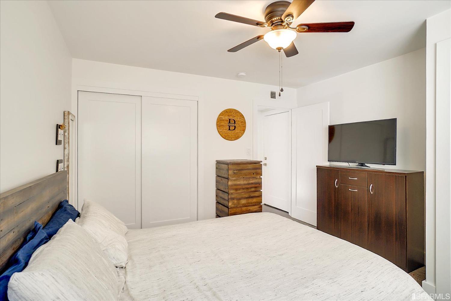 2364 Pacific Avenue Unit: 5
