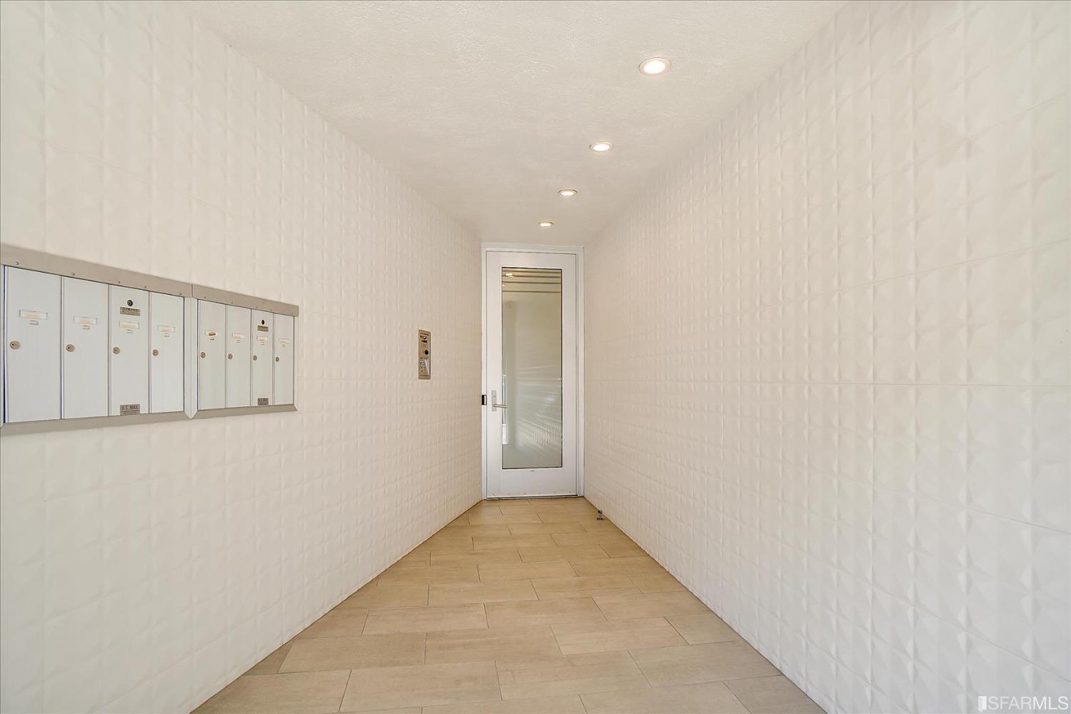 2364 Pacific Avenue Unit: 5