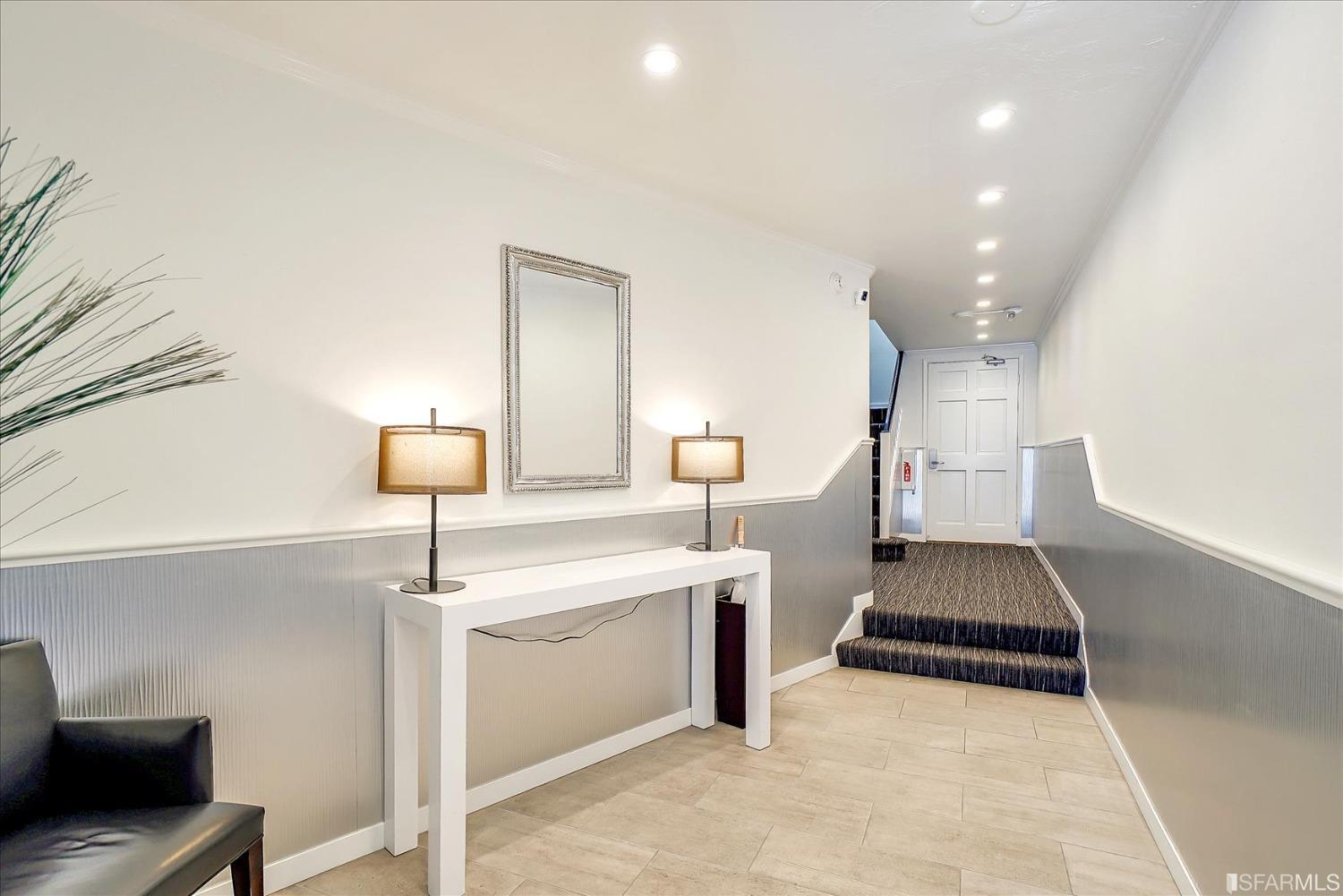 2364 Pacific Avenue Unit: 5
