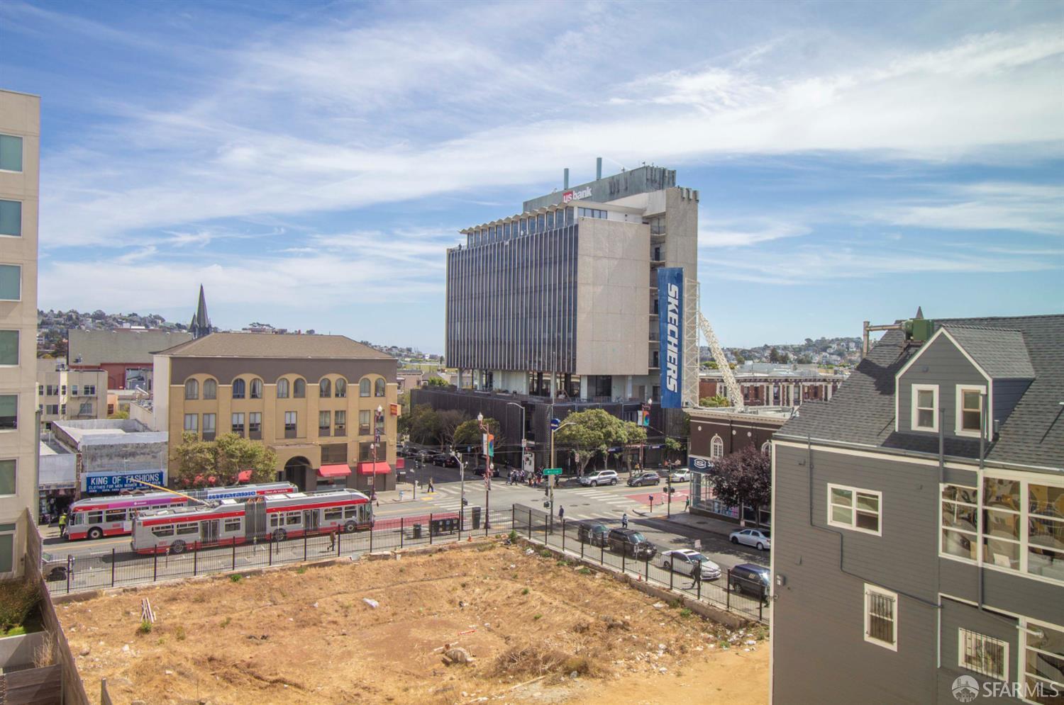 45 Bartlett Street # 516