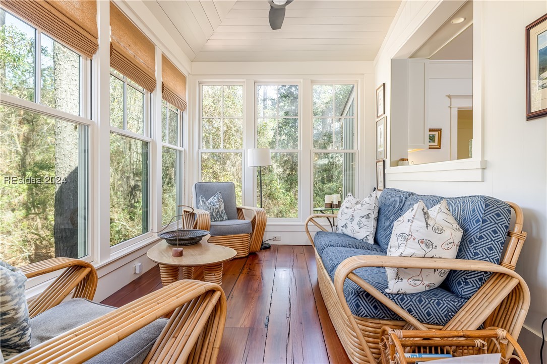 25 Little Neck Crossing Crossing