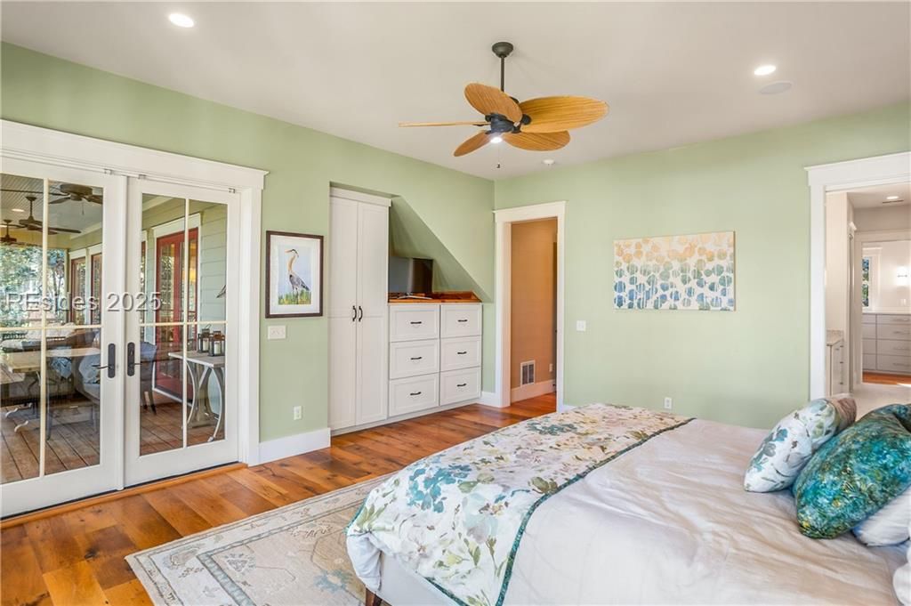 18 John Cochran Circle