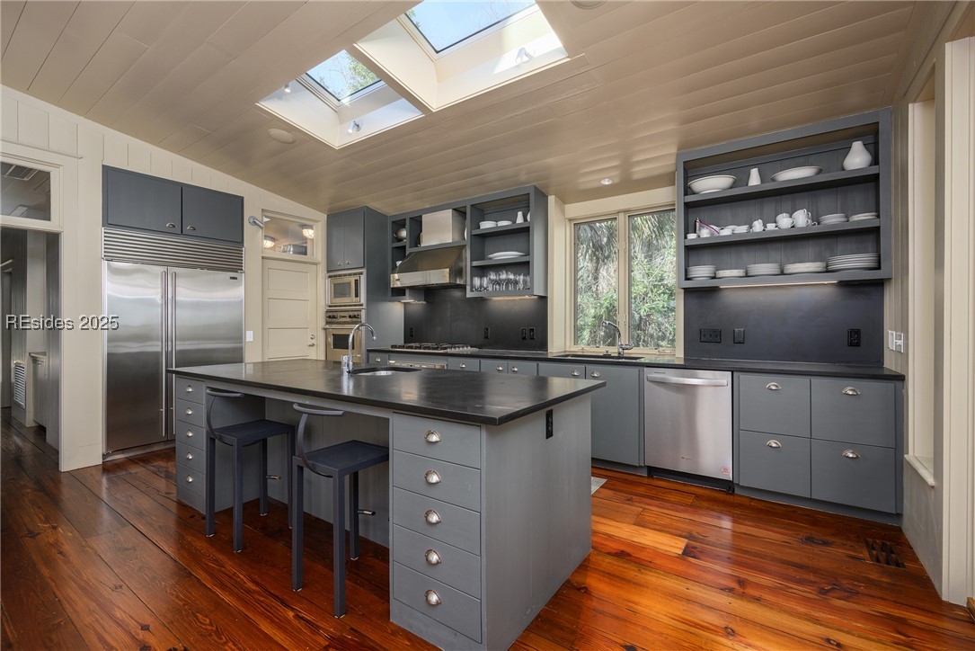 14 Live Oak Forest