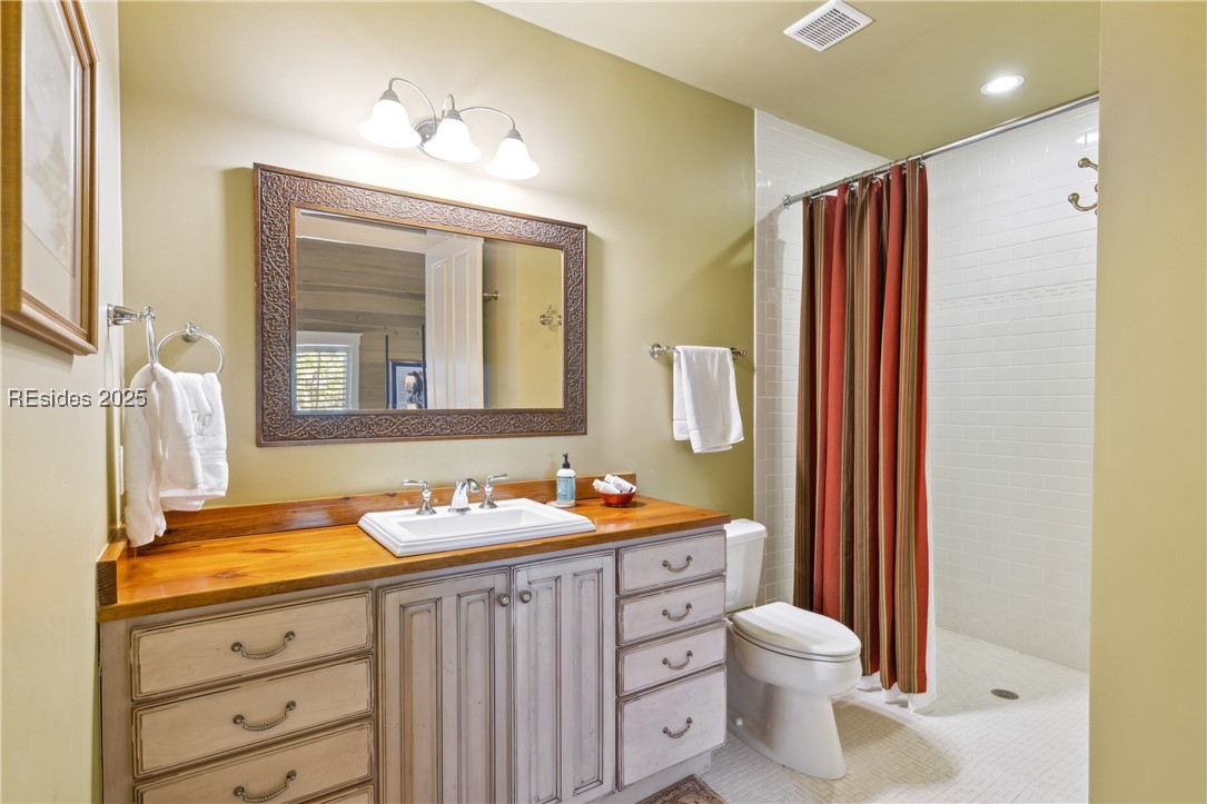 16 John Cochran Circle