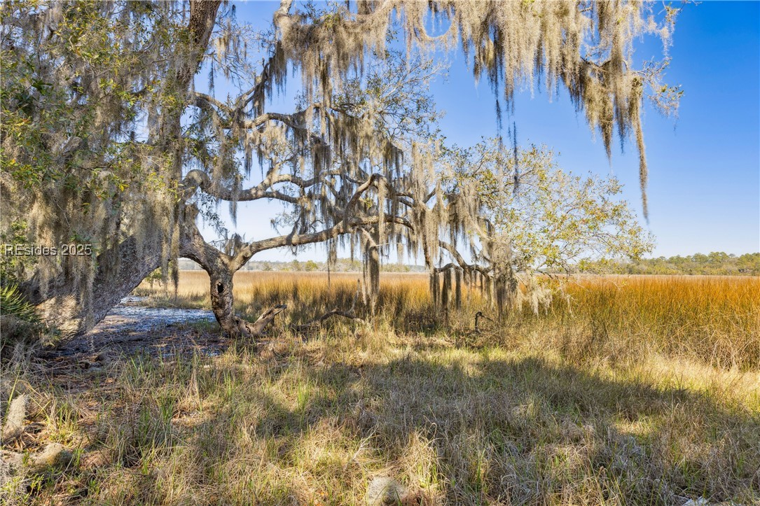 16 John Cochran Circle