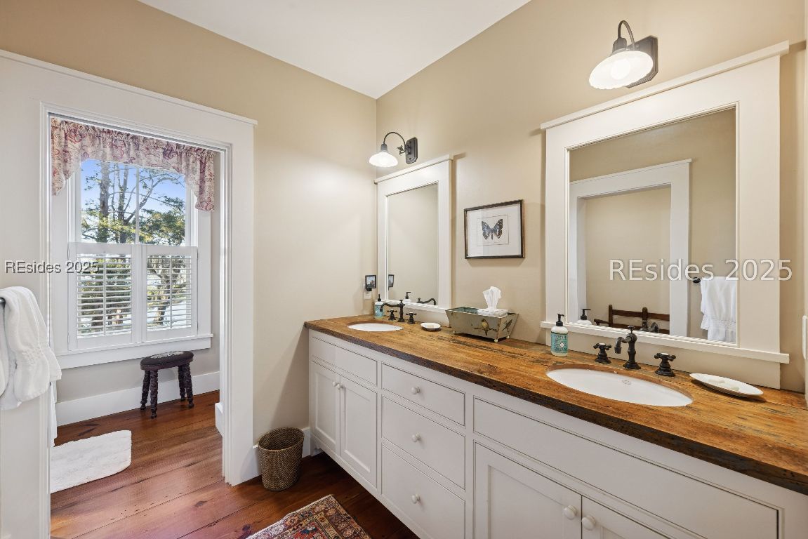 19 Tidal Creek Lane