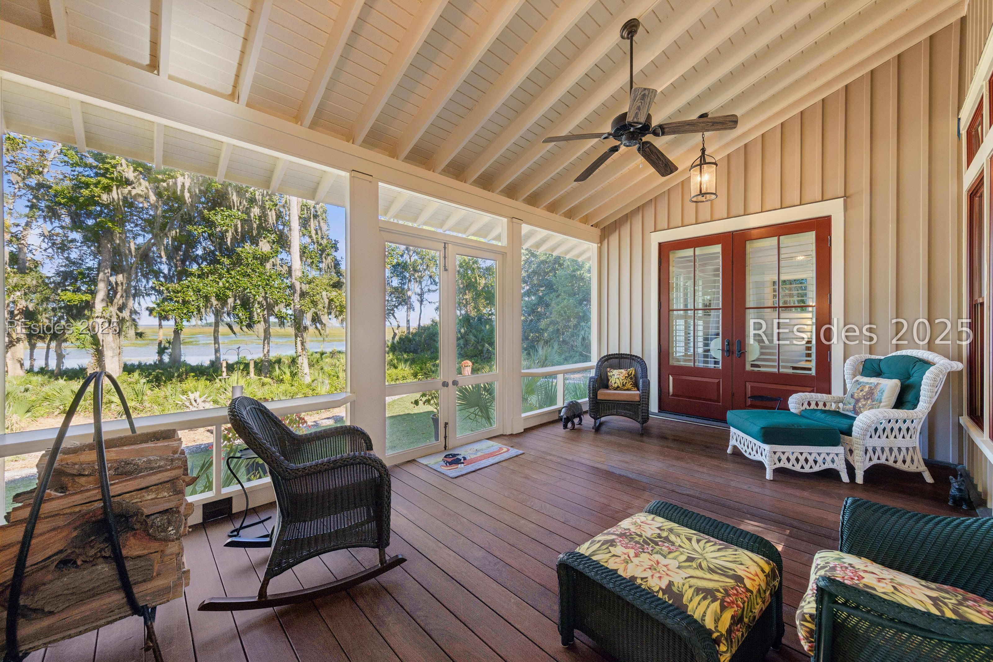 16 Live Oak Forest