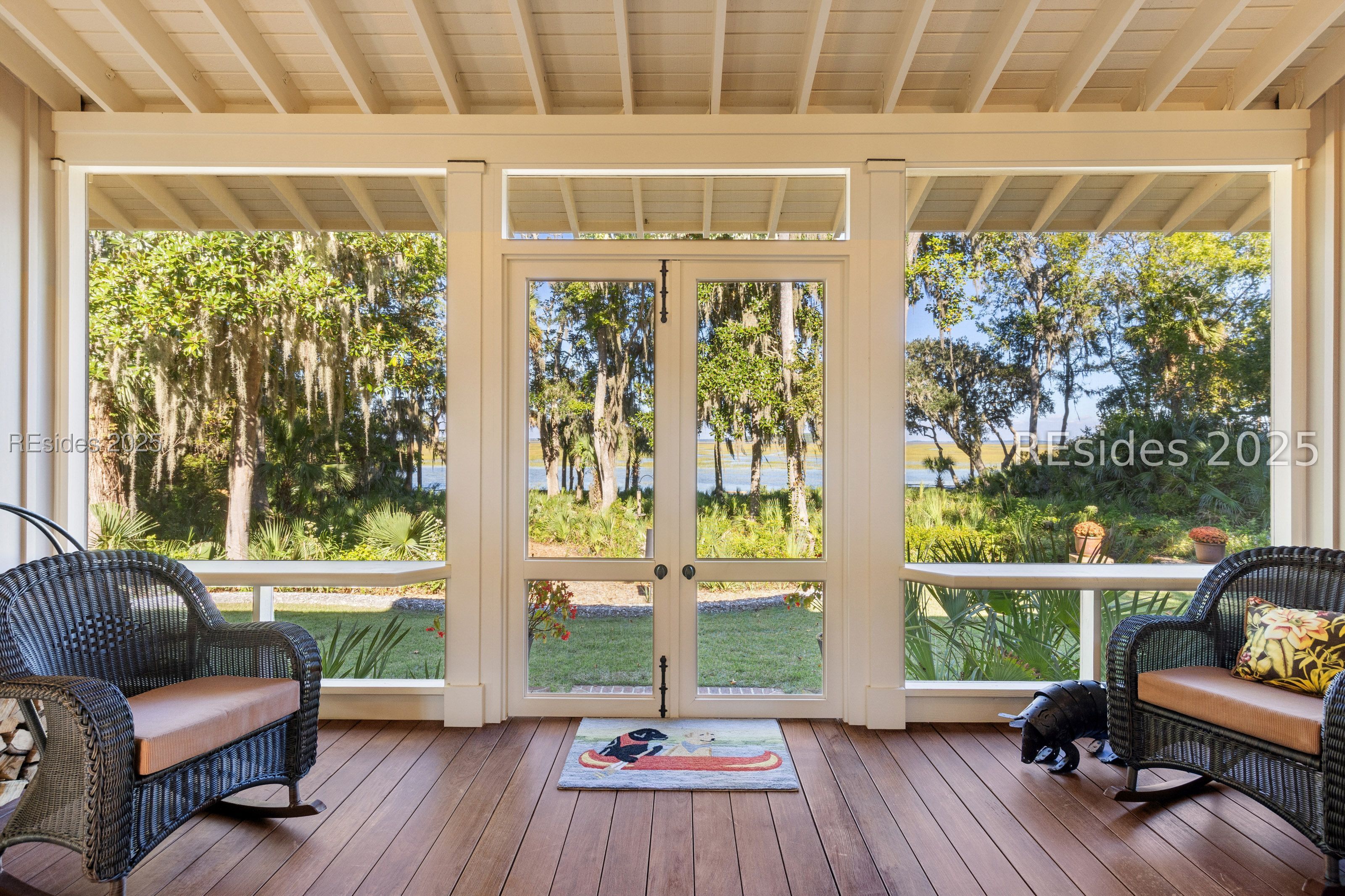 16 Live Oak Forest