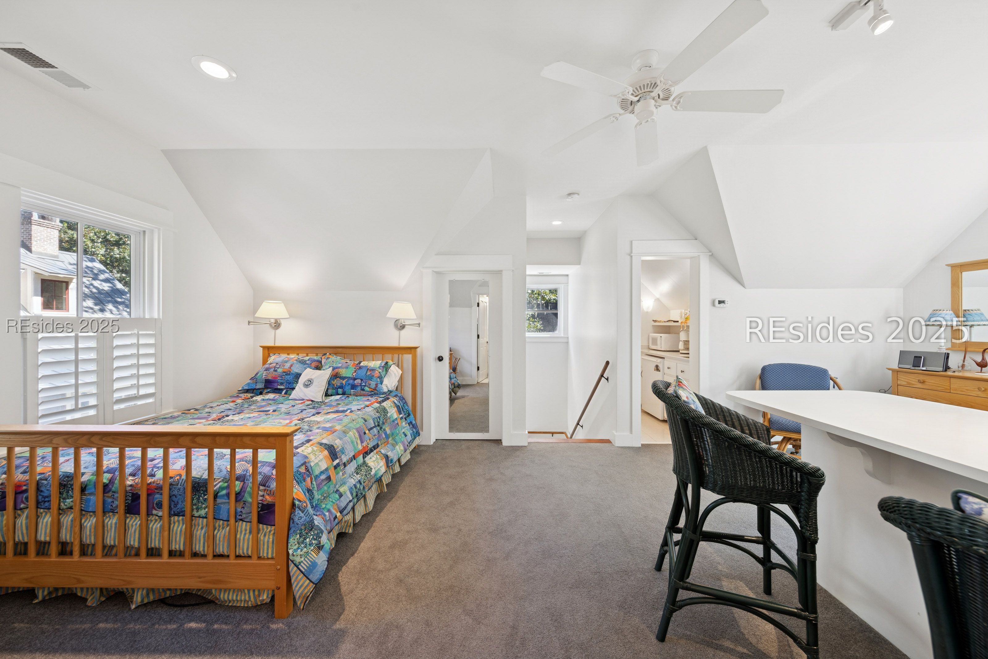 16 Live Oak Forest