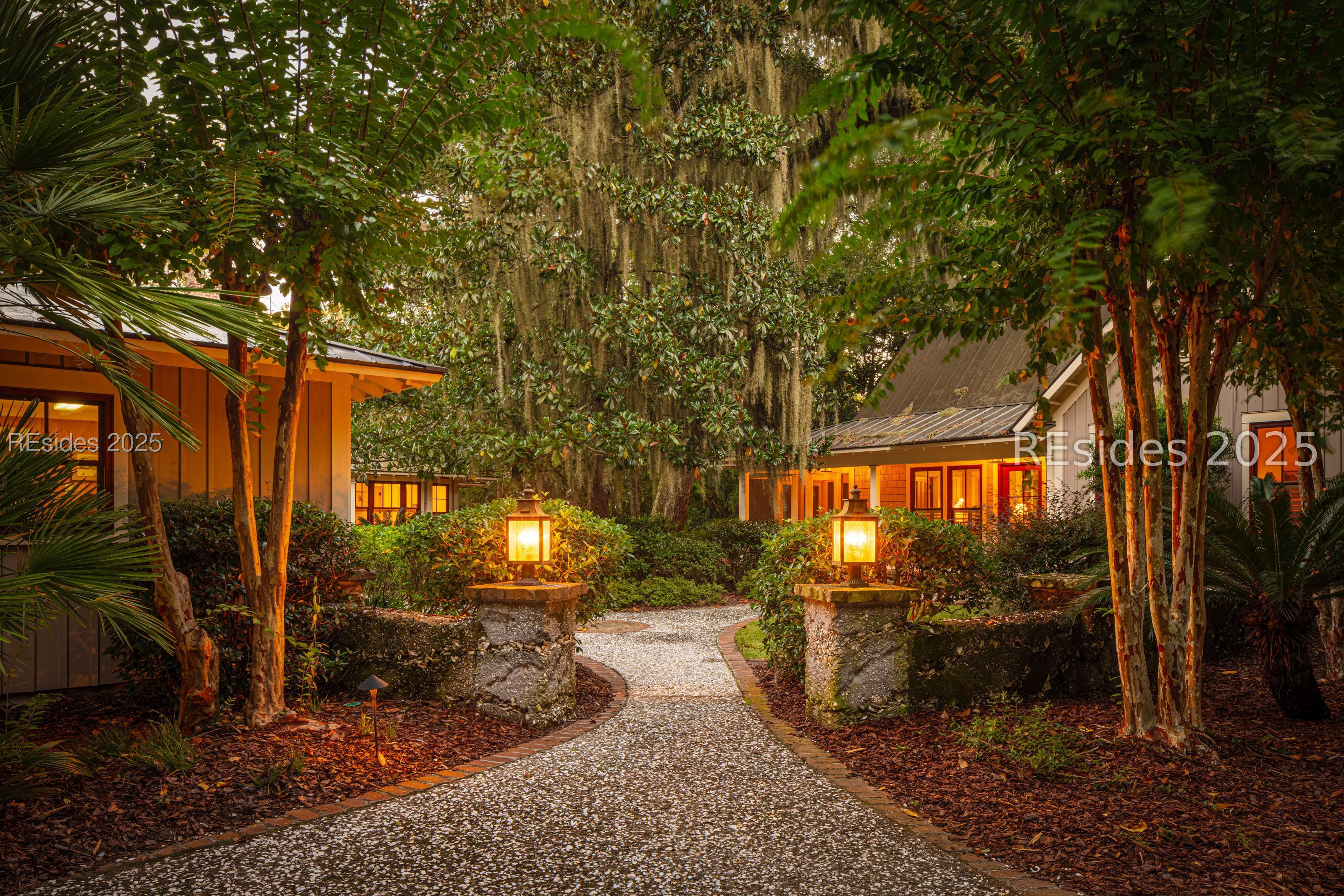 16 Live Oak Forest