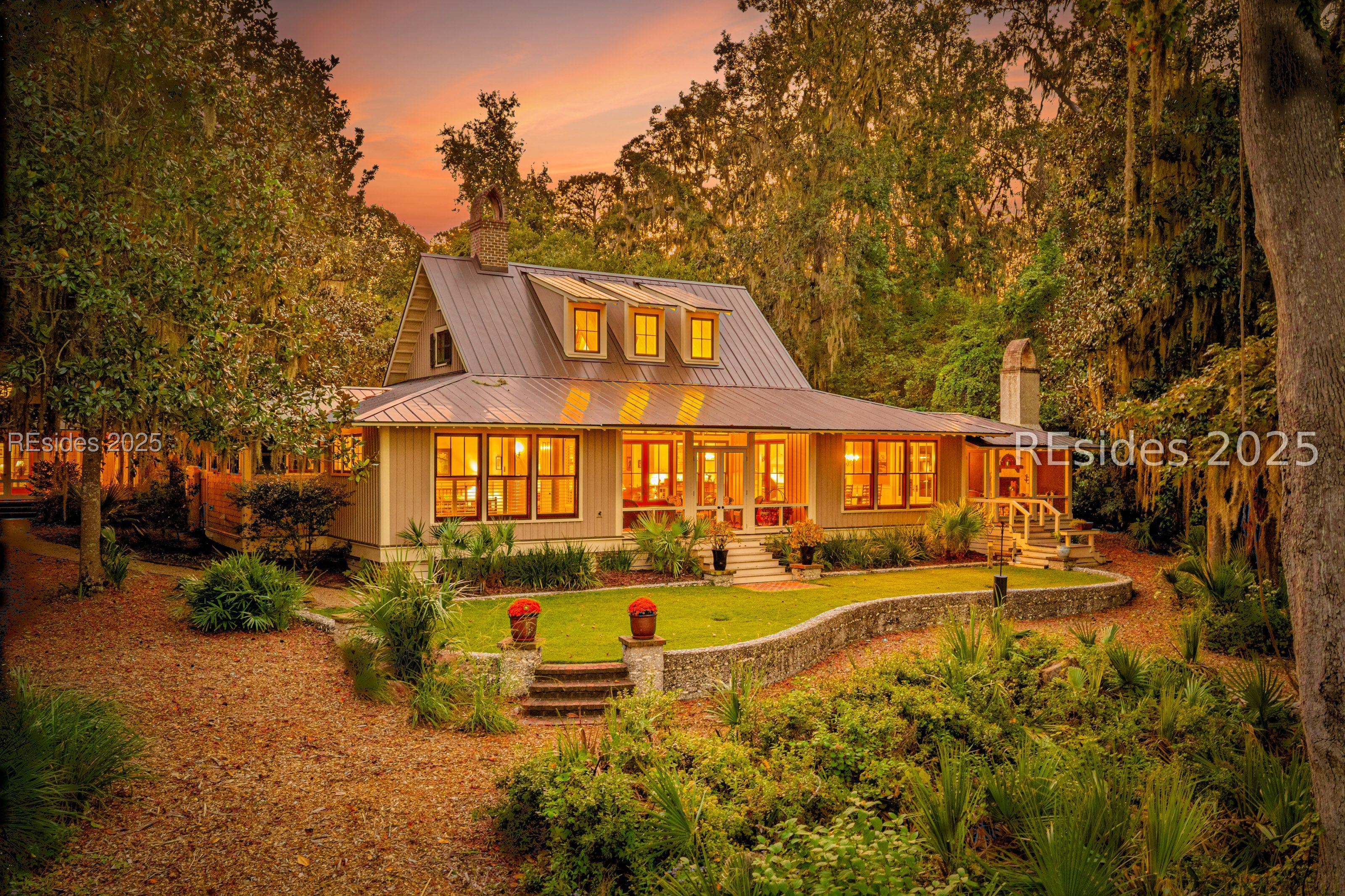 16 Live Oak Forest