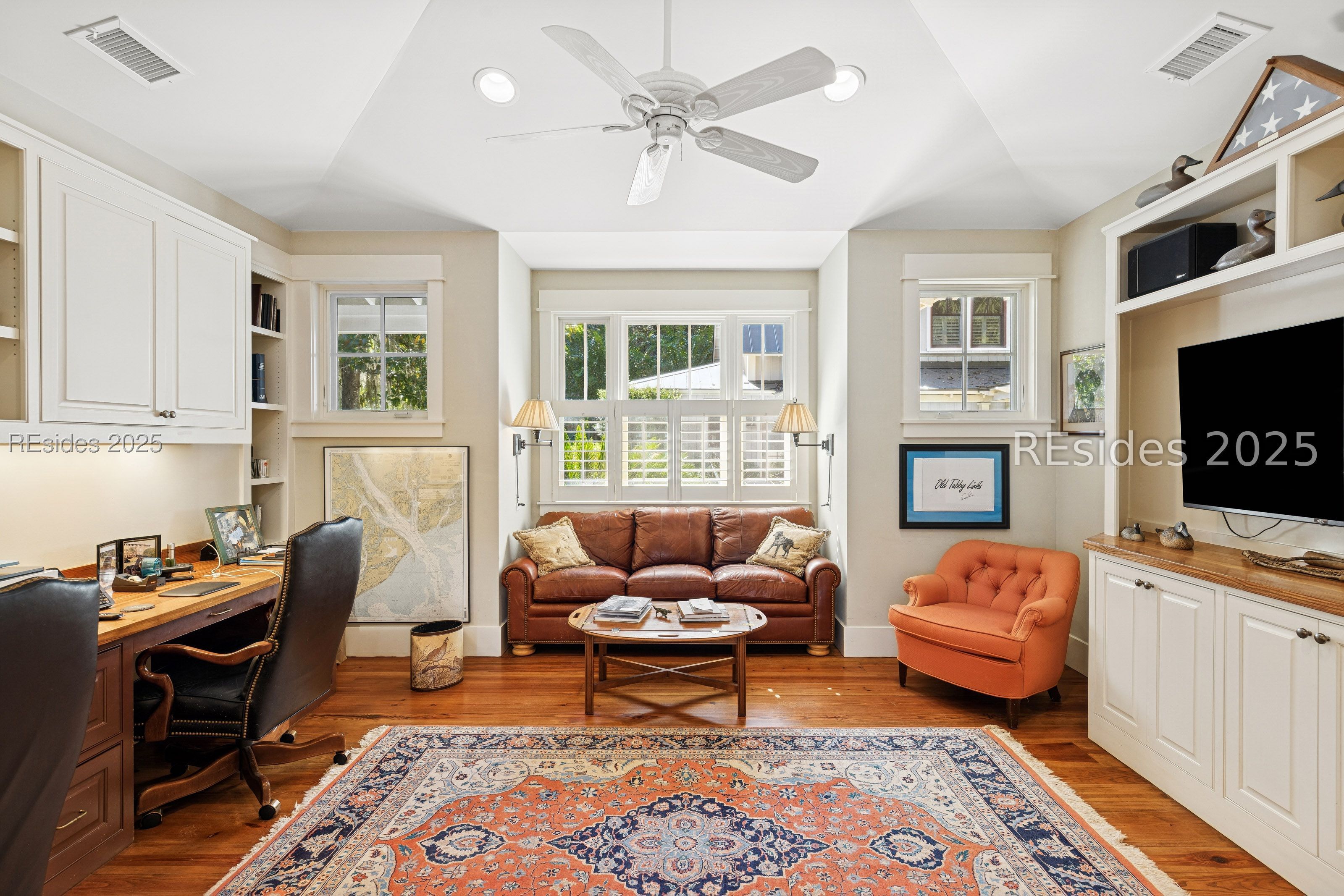 16 Live Oak Forest