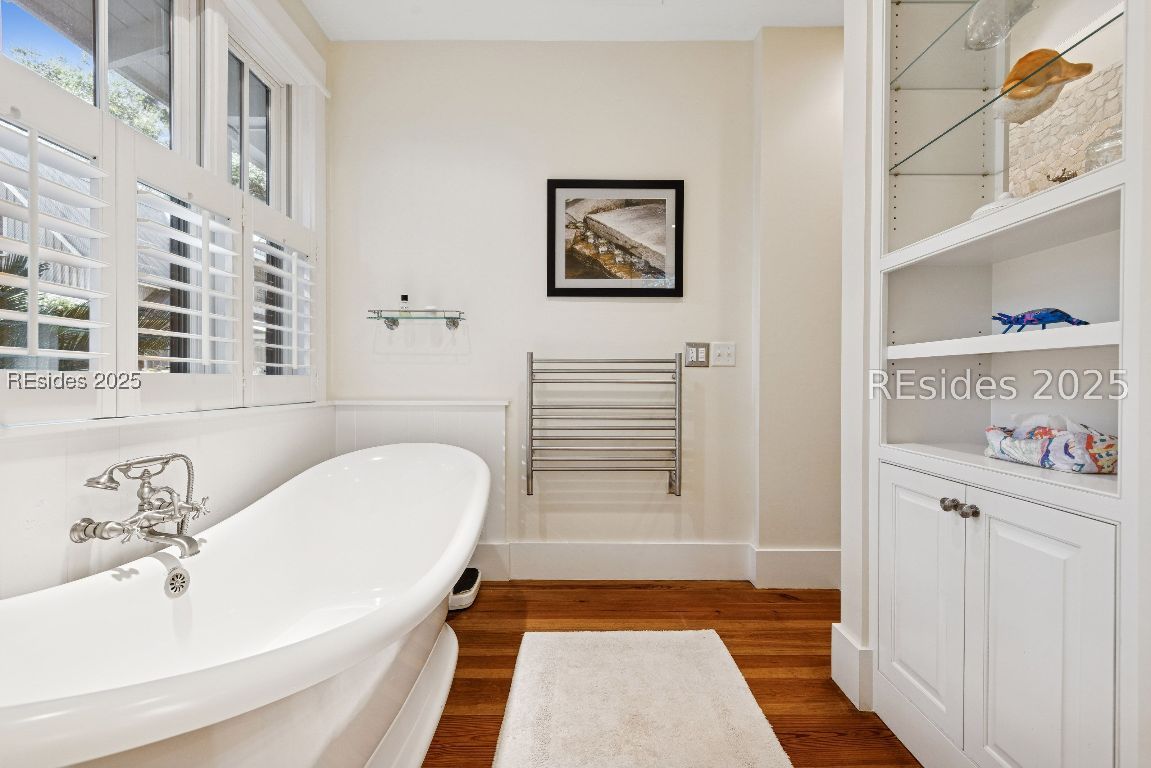 16 Live Oak Forest