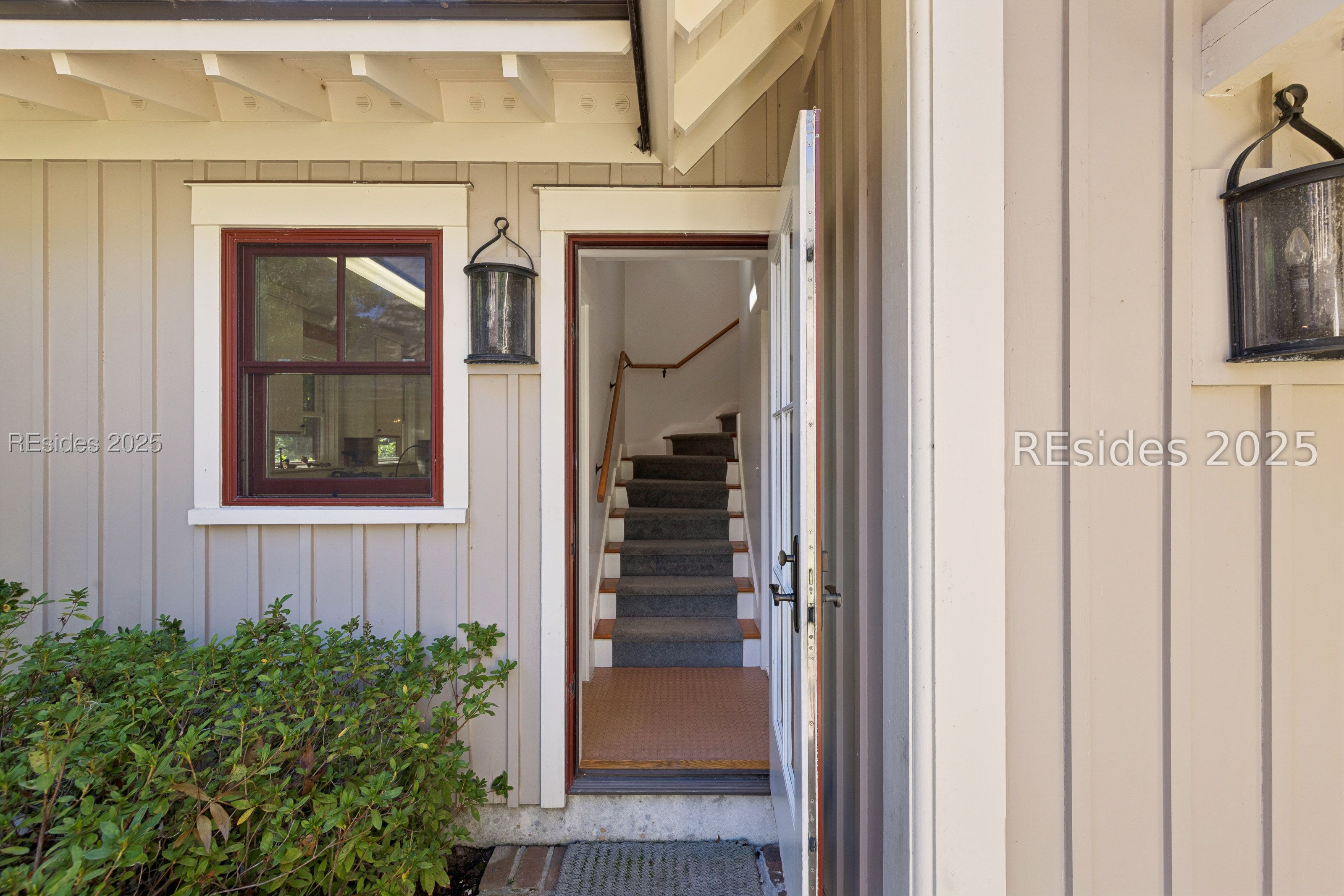 16 Live Oak Forest
