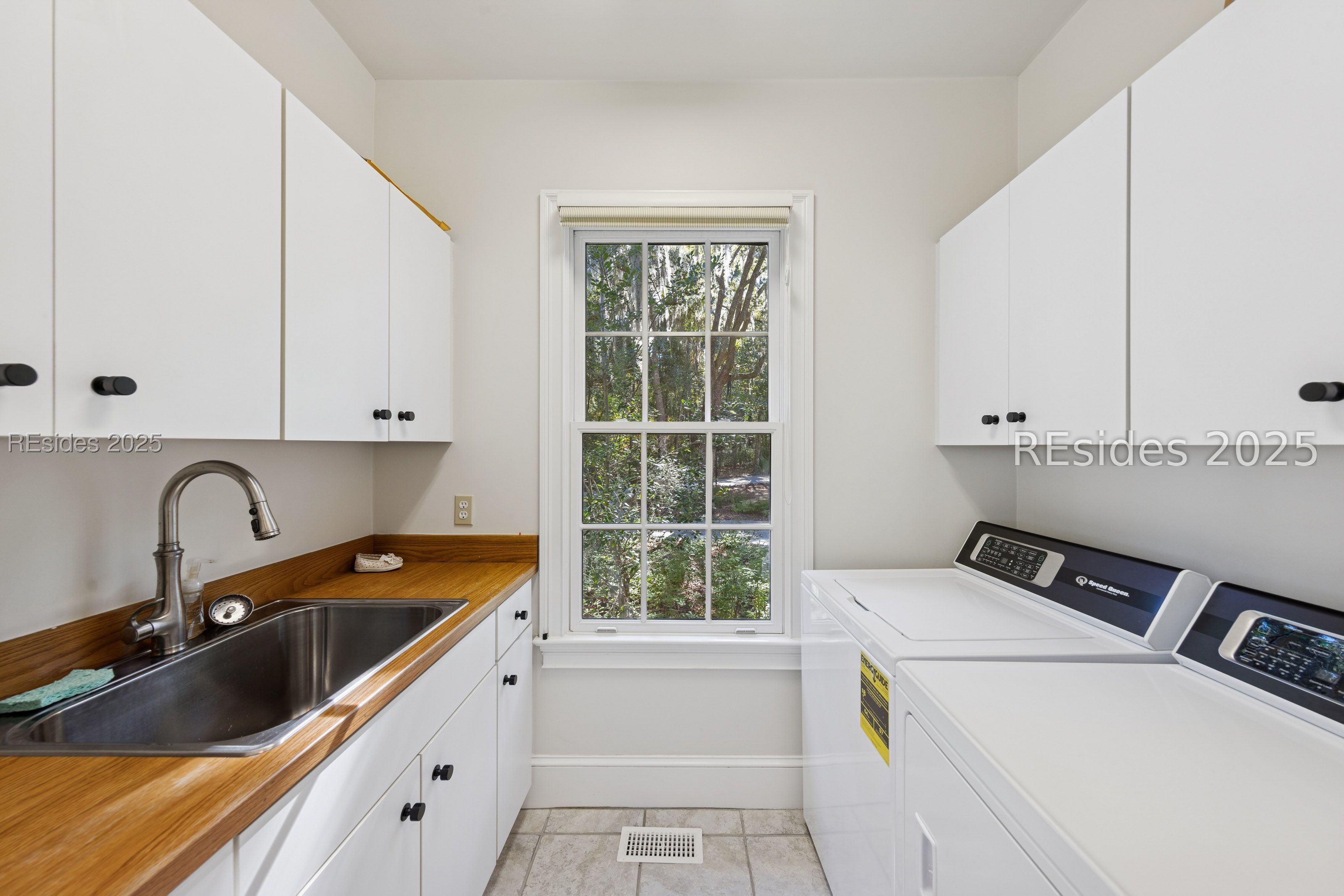15 Tidal Creek Lane