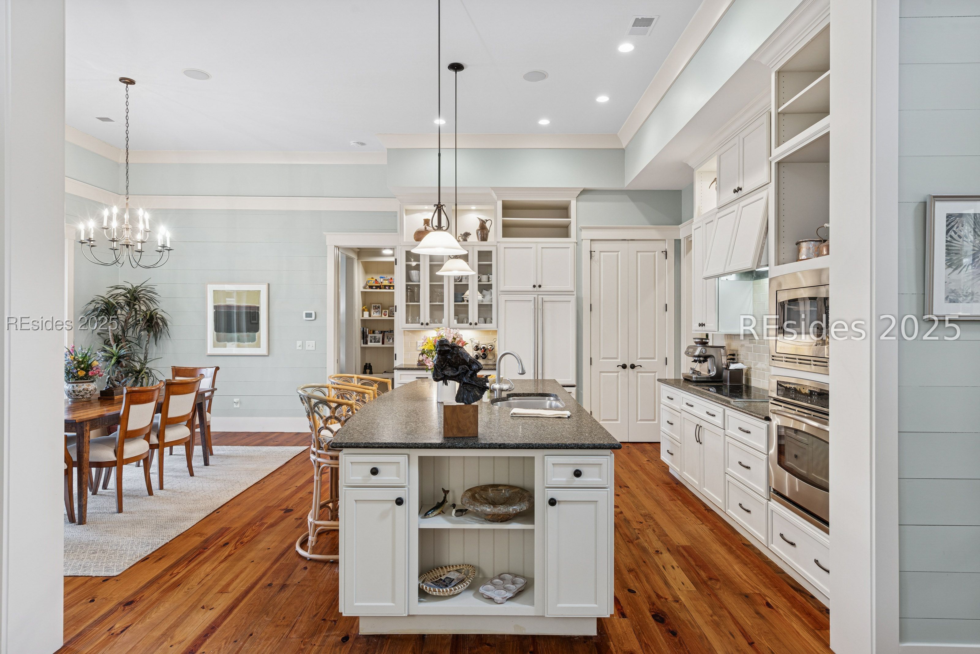 12 Walker House Drive