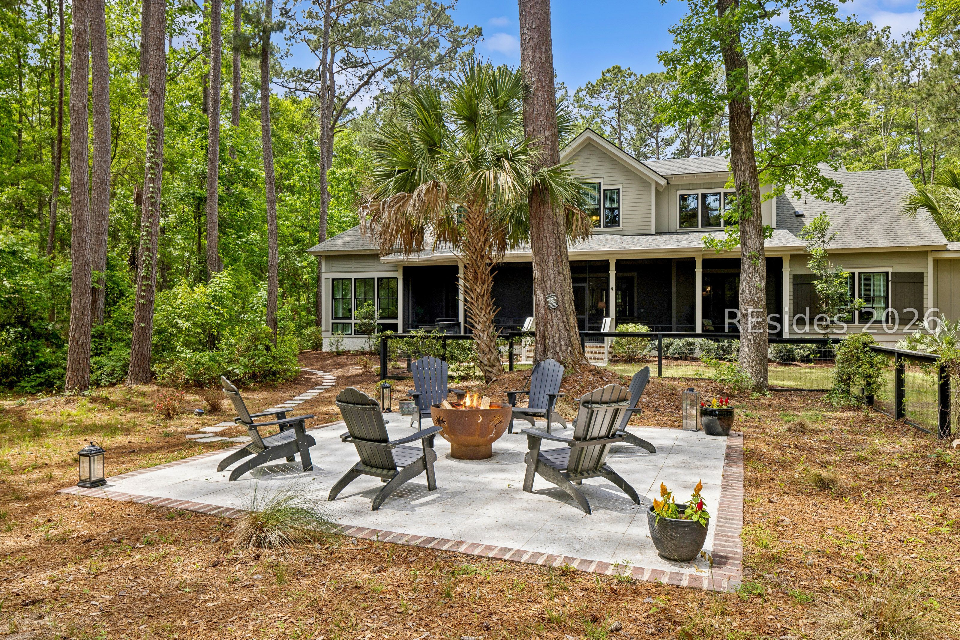 12 Bee Tree Drive