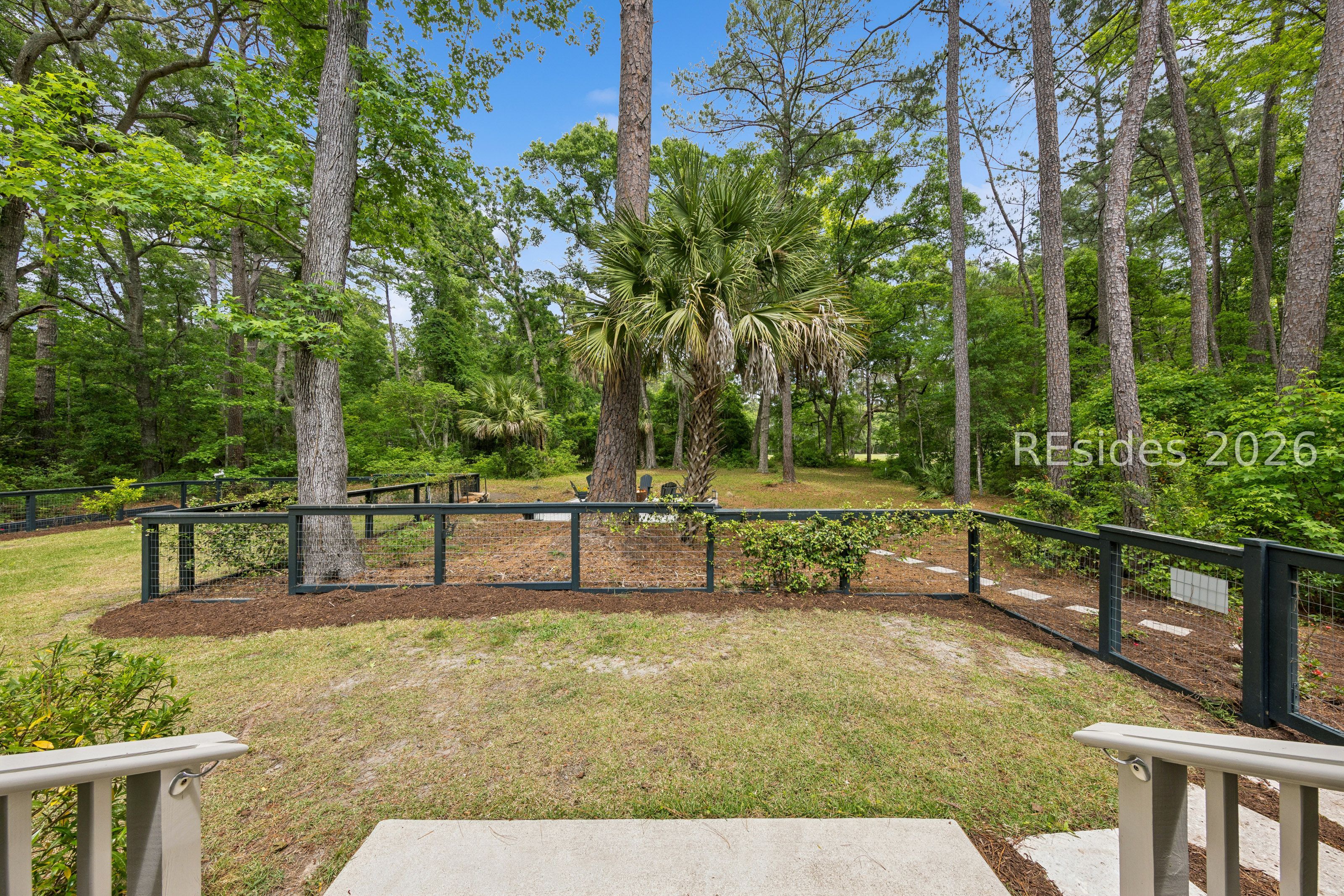 12 Bee Tree Drive