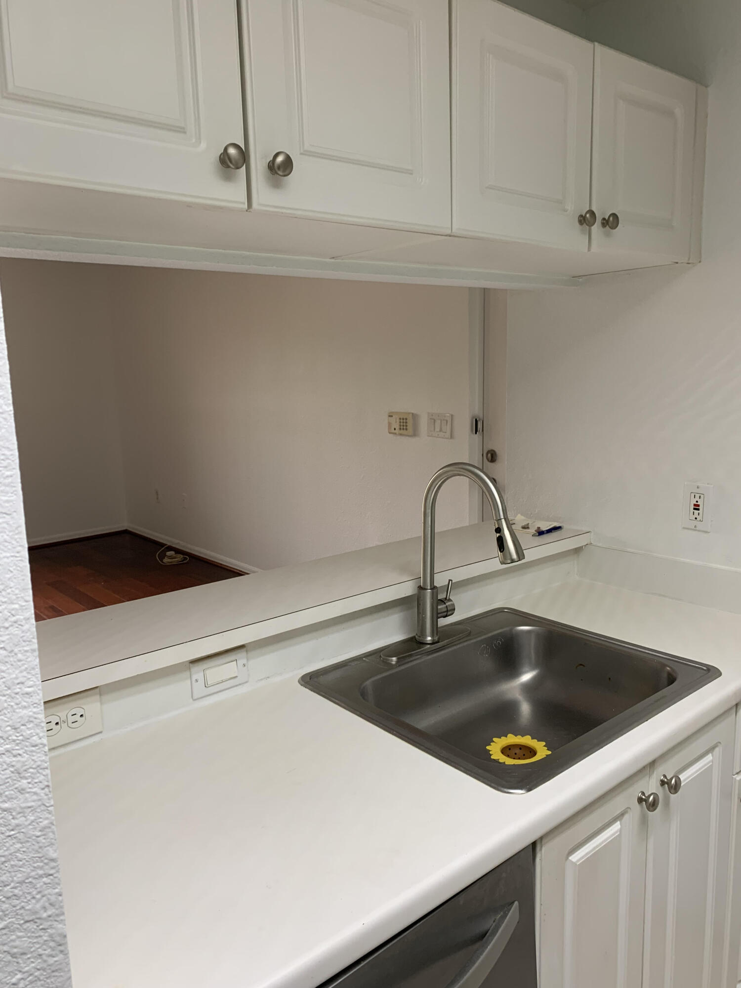 2811 Grande Parkway 202
