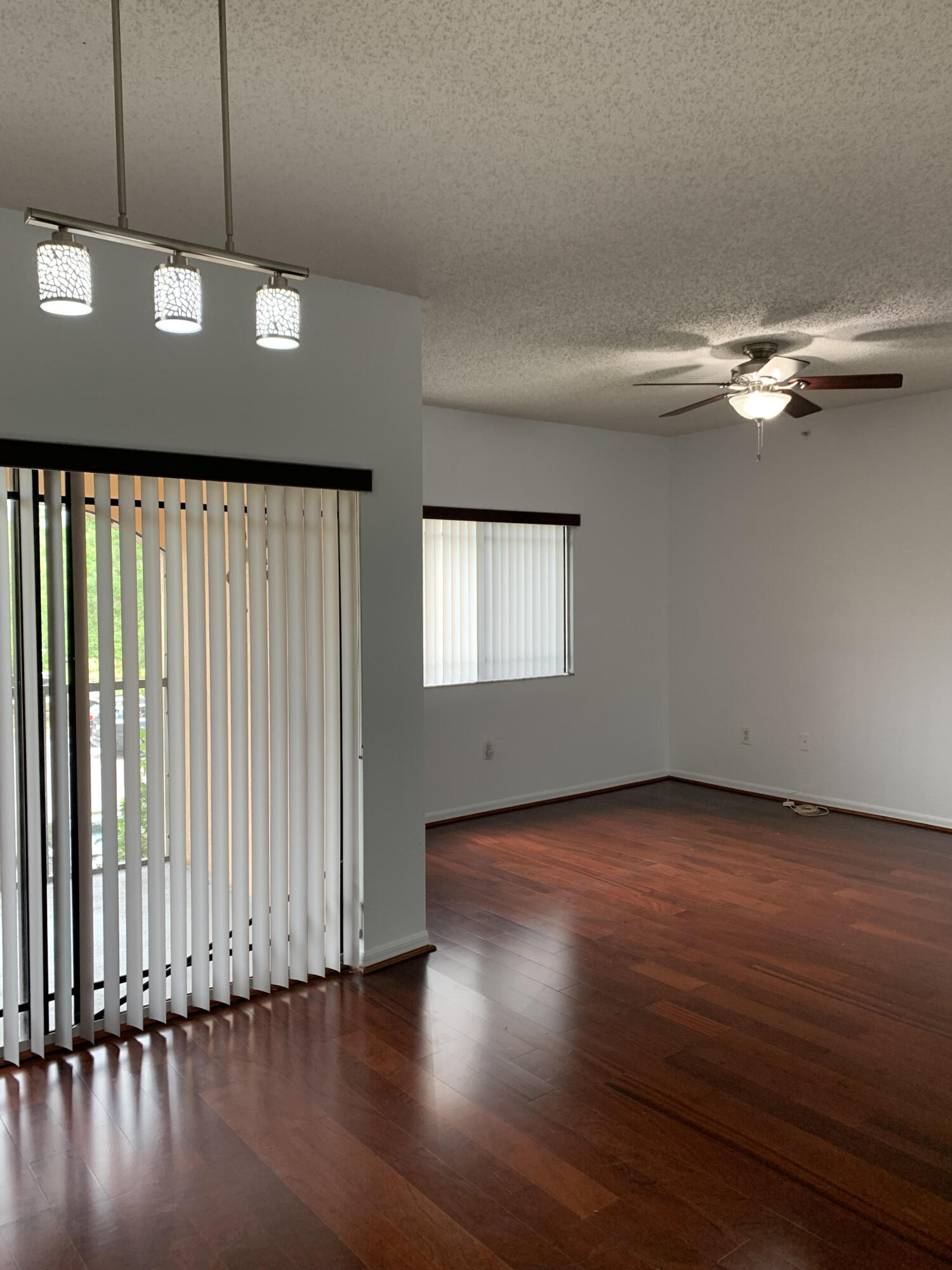 2811 Grande Parkway 202