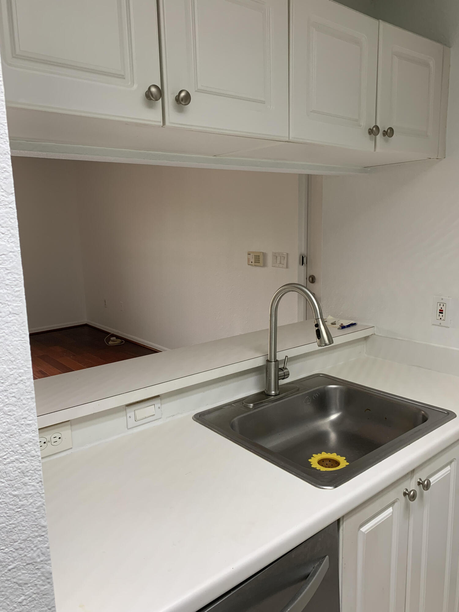 2811 Grande Parkway 202