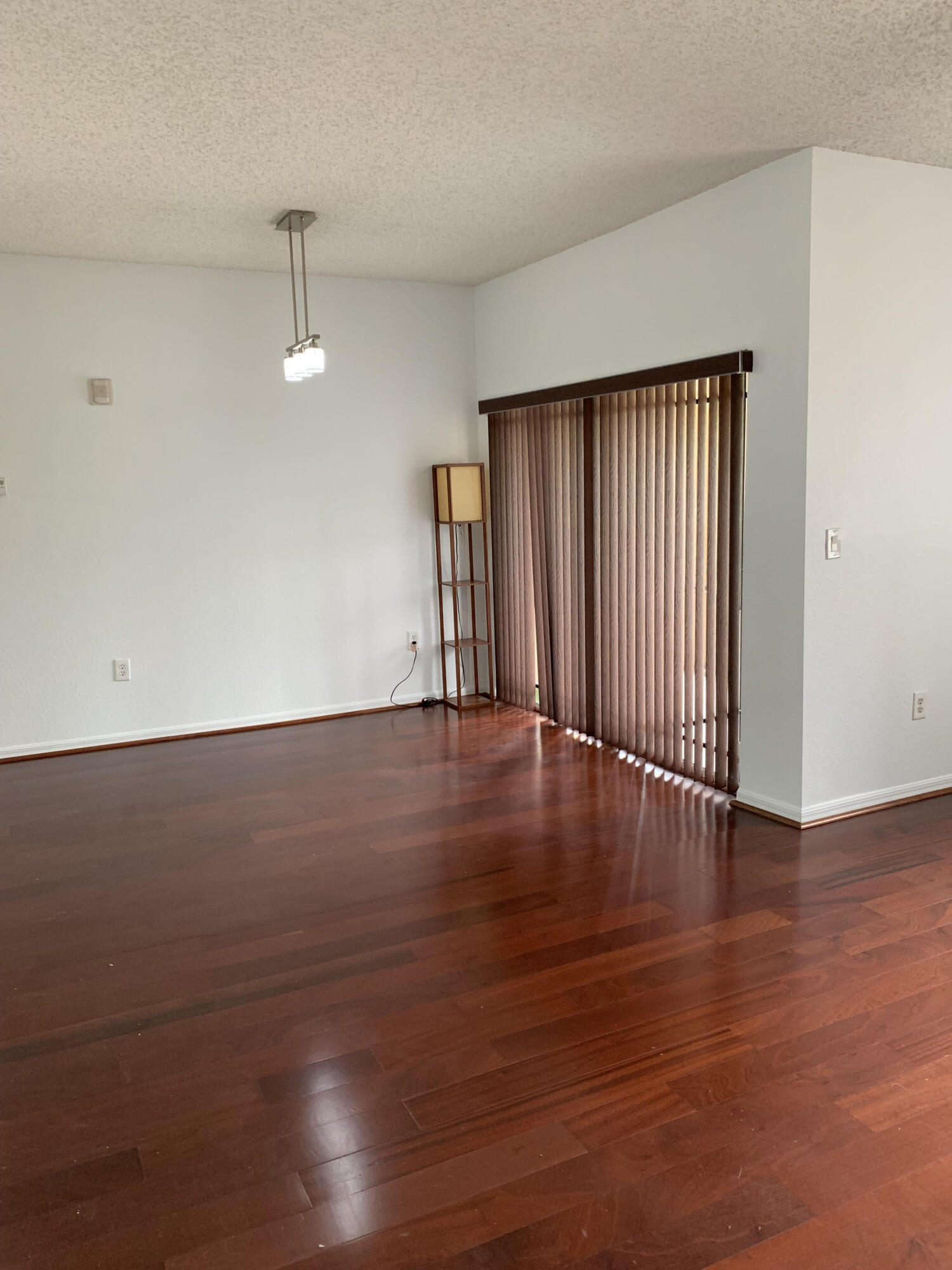 2811 Grande Parkway 202