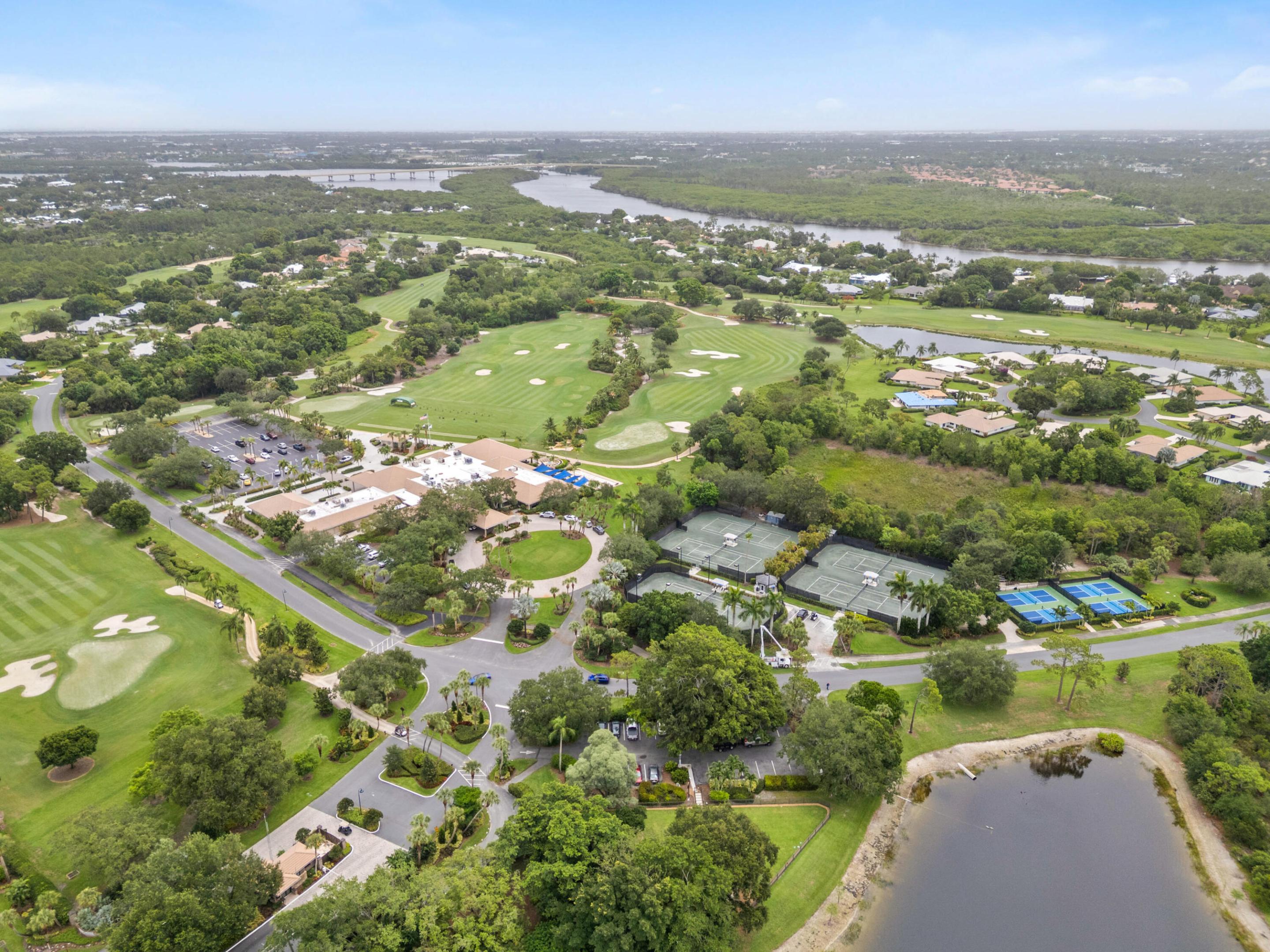 4381 SW Parkgate Boulevard