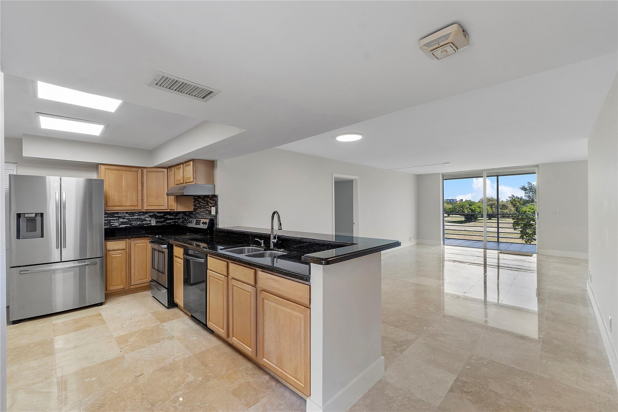 6300 NW 2nd Ave 409